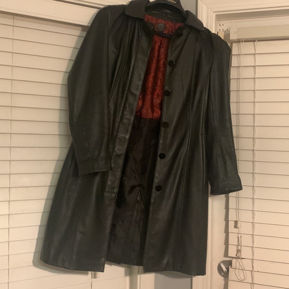 Jacket - Picture 5 of 7